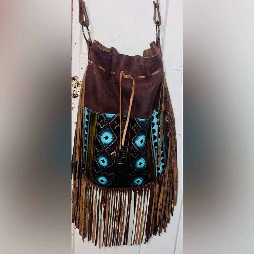 Fringe shoulder hobo bag
